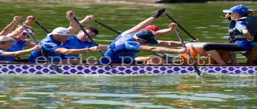 Dragon-boat foto